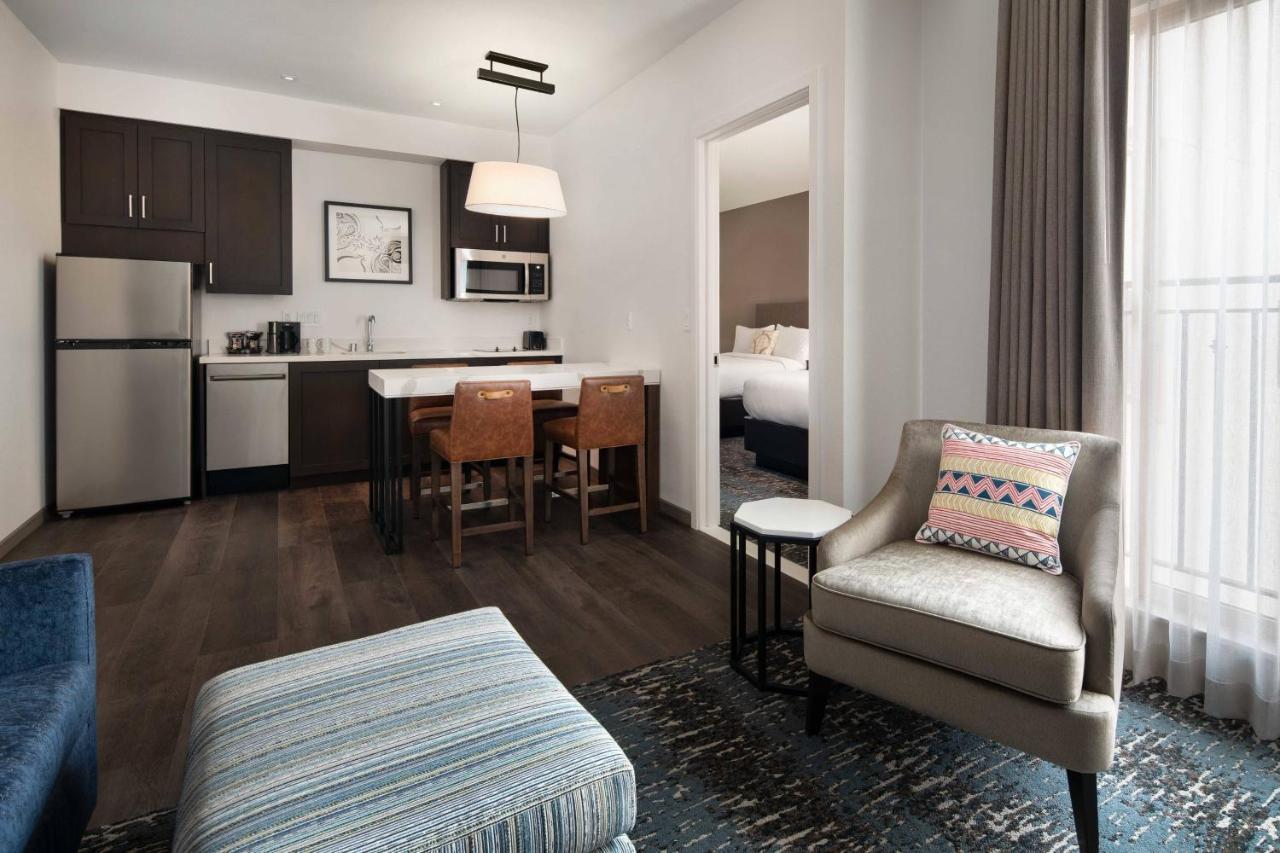 Angeles 3* Glendale