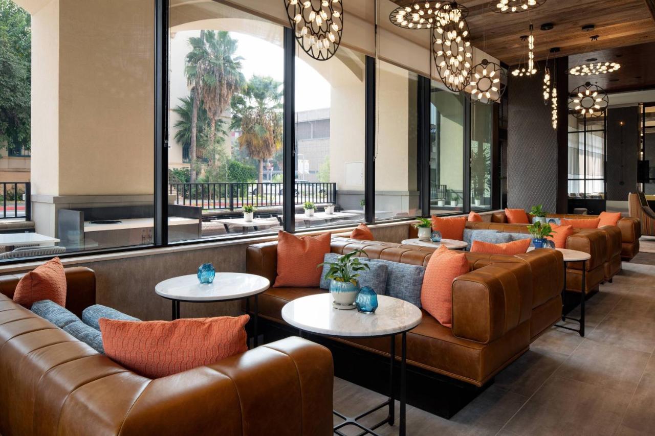 Angeles Hotel Glendale